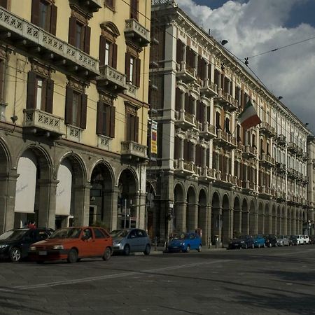 Al Centro Del Centro Apartment Cagliari Ngoại thất bức ảnh